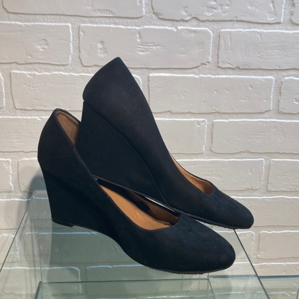 Black suede wedge heels size 8M approximately 3 inch wedge